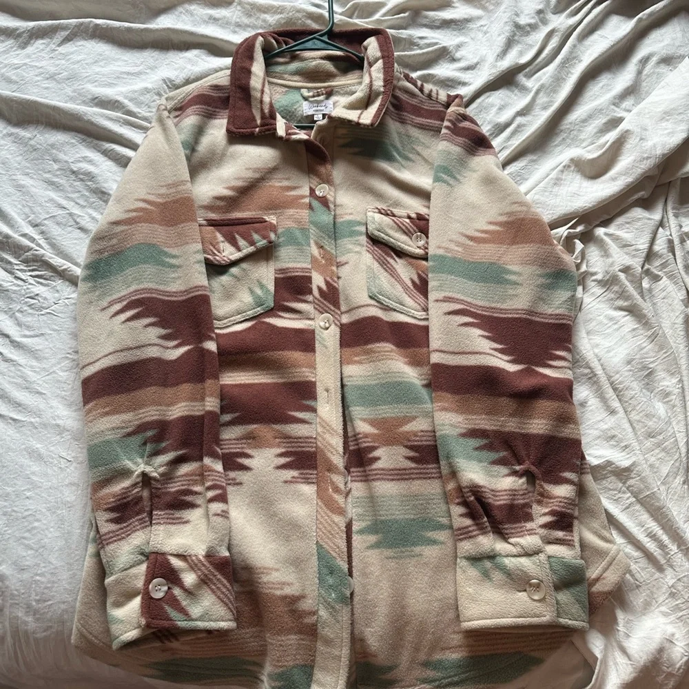 Aztec print shacket - Picture 2 of 2